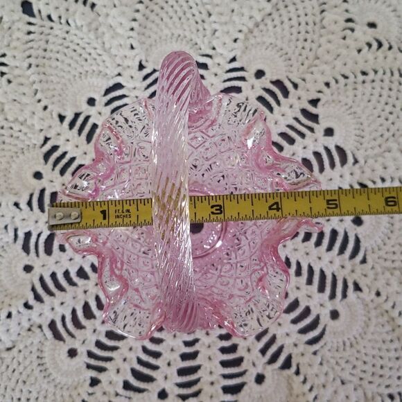 Vintag Fenton Art Glass Pink Glass Ruffled Small Basket Twisted Handle - Picture 8 of 9